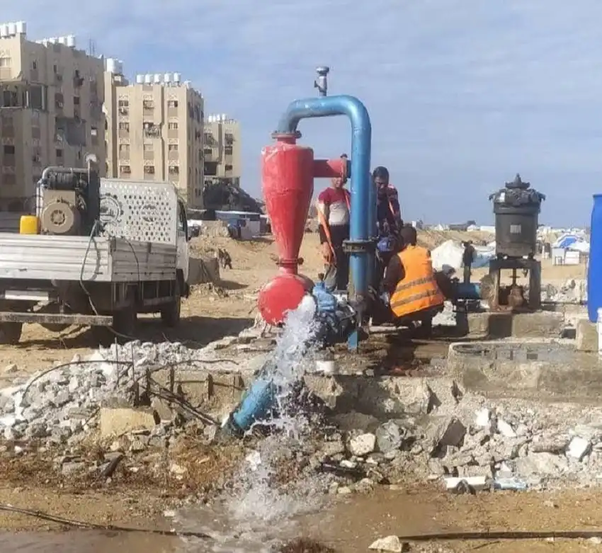 صيانة بئر «الحاج مرازيق» ببلدية القرارة