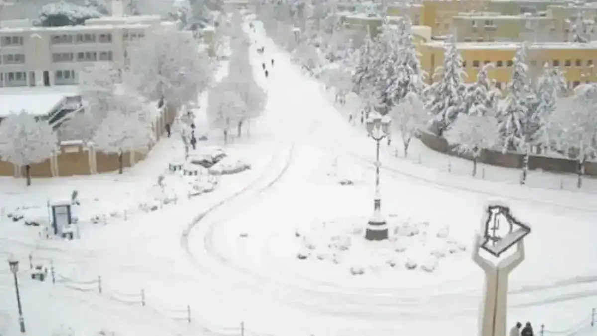 الطقس في الجزائر