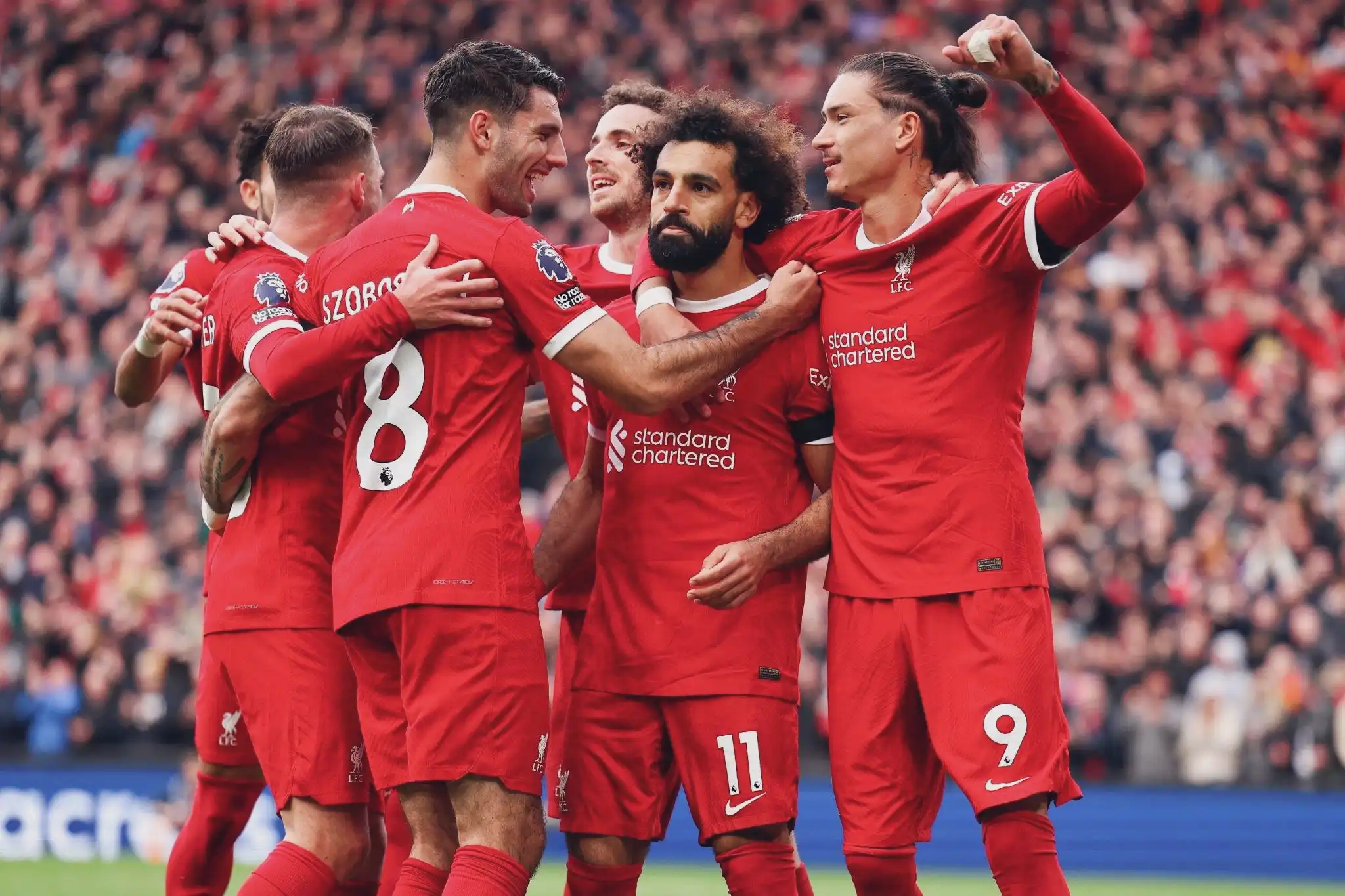 ليفربول ضد أستون فيلا