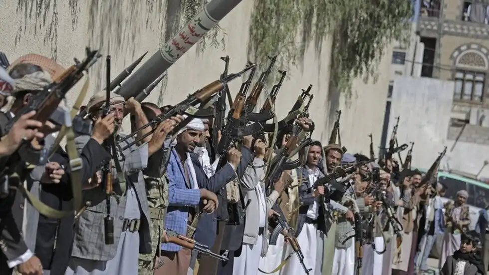 عناصر من جماعة الحوثي