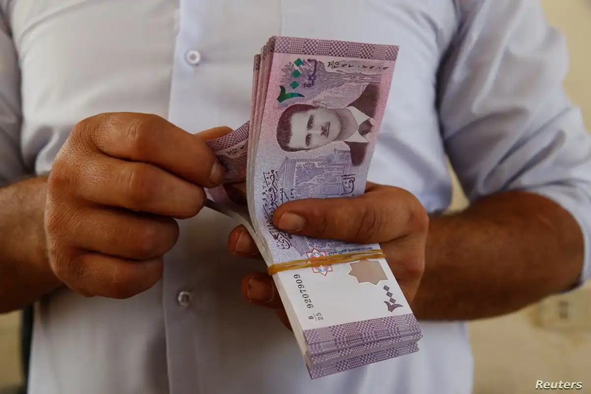 سعر صرف الليرة السورية مقابل الدولار