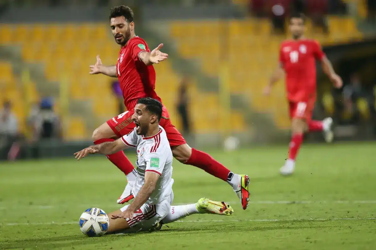إيران ضد الإمارات
