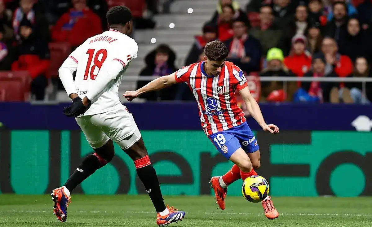 أتلتيكو مدريد ضد إشبلية