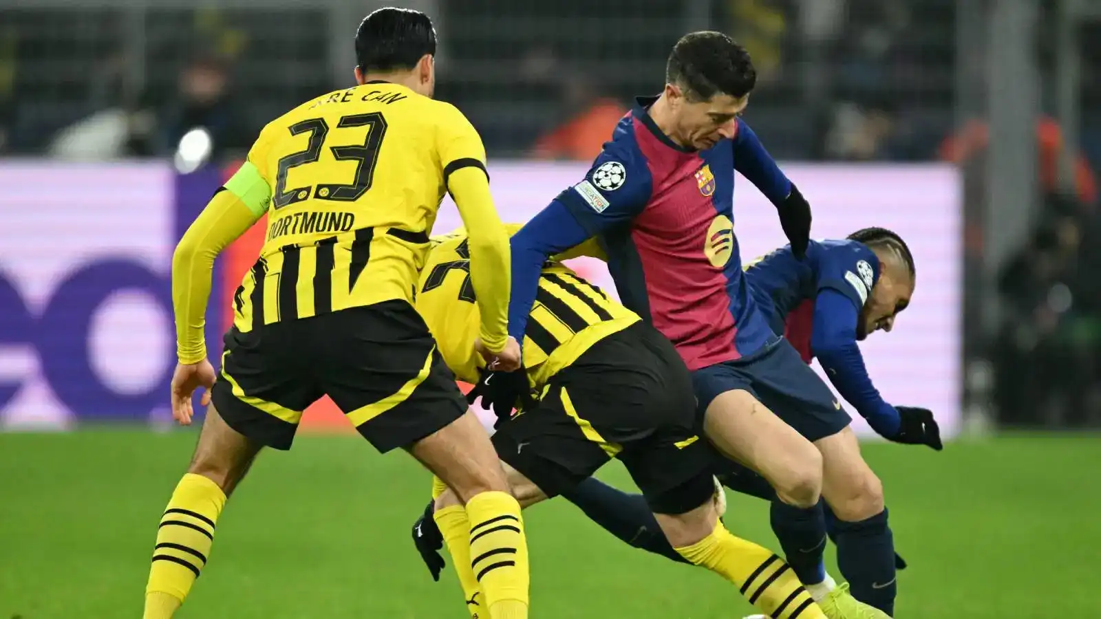 برشلونة ضد دورتموند