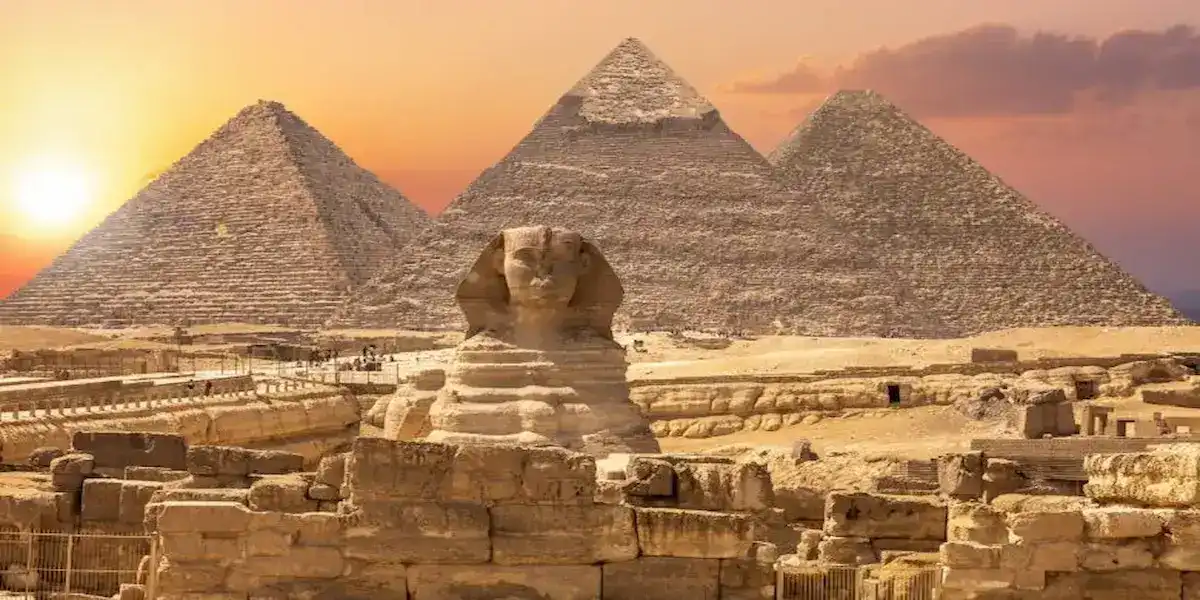 هل تم اكتشاف مدينة ضخمة أسفل أهرامات الجيزة؟