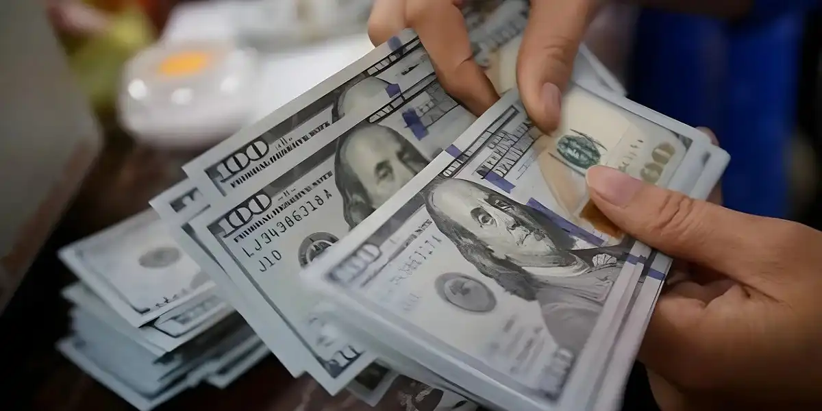 سعر صرف الدولار في العراق اليوم