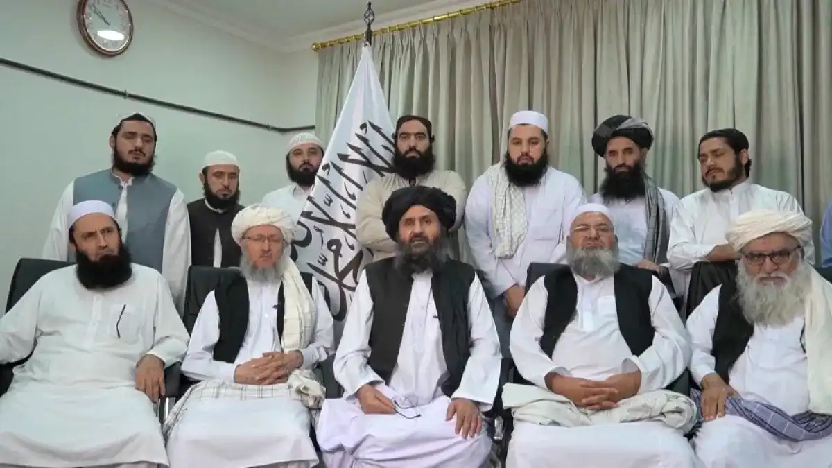 رئيس حكومة طالبان