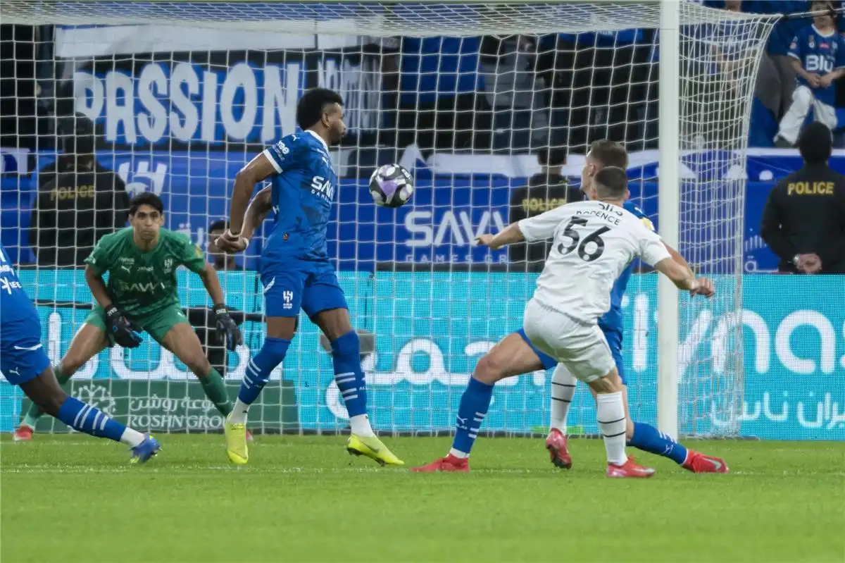 الهلال والشباب