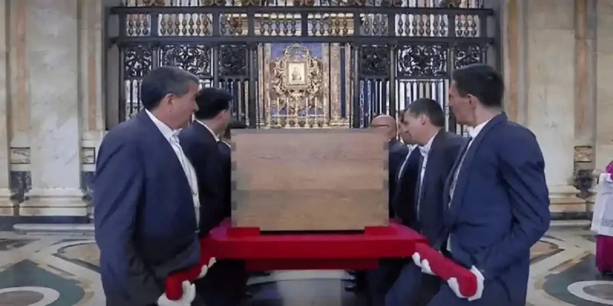 نعش البابا فرنسيس