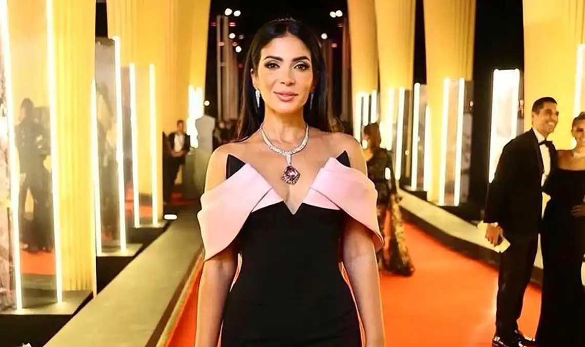 الفنانة المصرية منى زكي