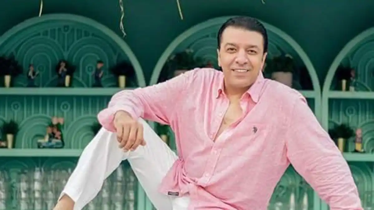 الفنان المصري مصطفى كامل
