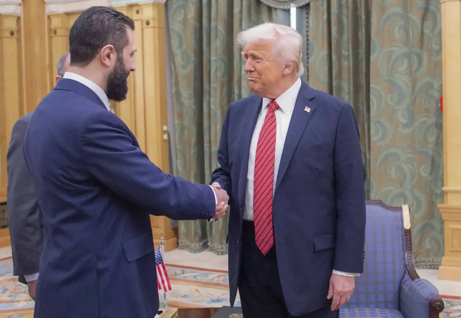 الرئيس دونالد ترمب والرئيس السوري أحمد الشرع