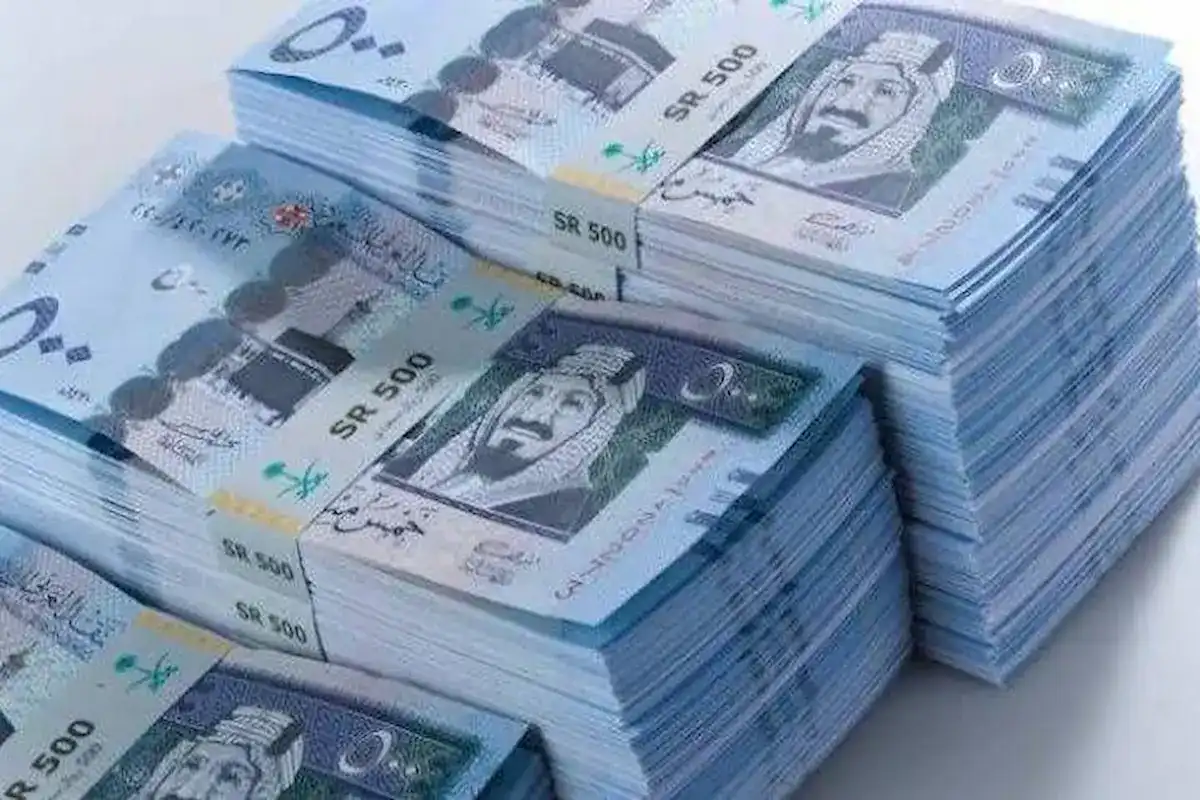 سعر الريال السعودي اليوم في البنك الأهلي الأحد 25 مايو 2025.. ارتفاع طفيف مع اقتراب موسم العمرة