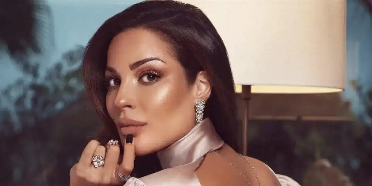 الفنانة اللبنانية نادين نسيب نجيم