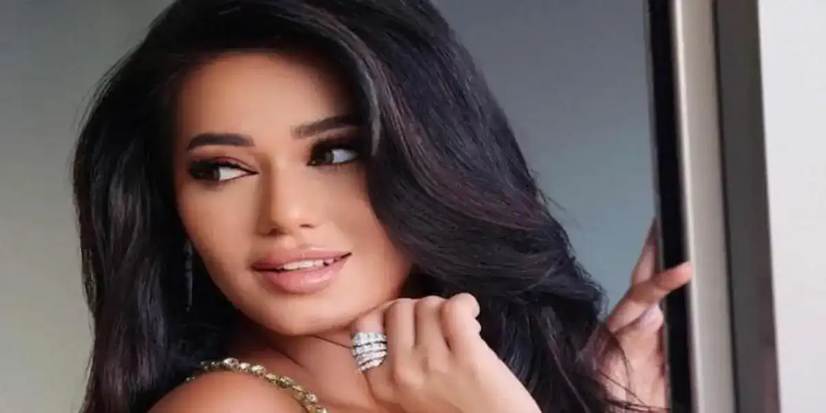 الفنانة العراقية رحمة رياض