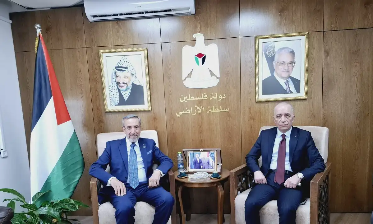 لقاء رئيس سلطة الأراضي بوزير العدل الفلسطيني