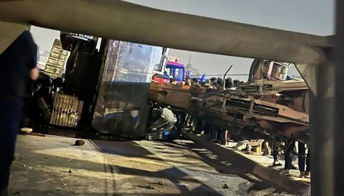 حادث الأوتوستراد بمصر