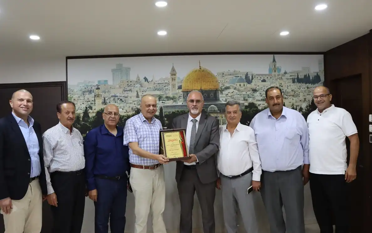 وزير الزراعة الفلسطيني