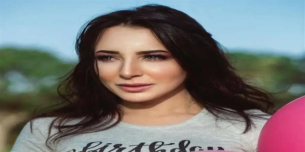 الفنانة المصرية ساندي