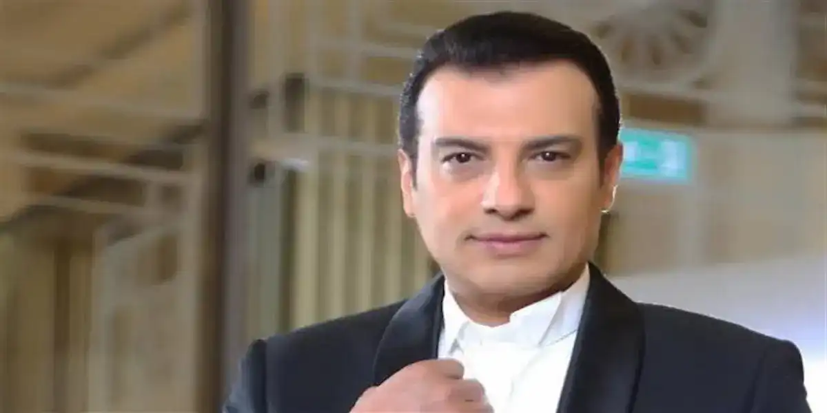 الفنان المصري إيهاب توفيق