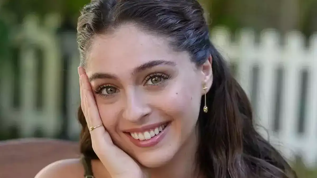 الممثلة التركية جيمري بايسال