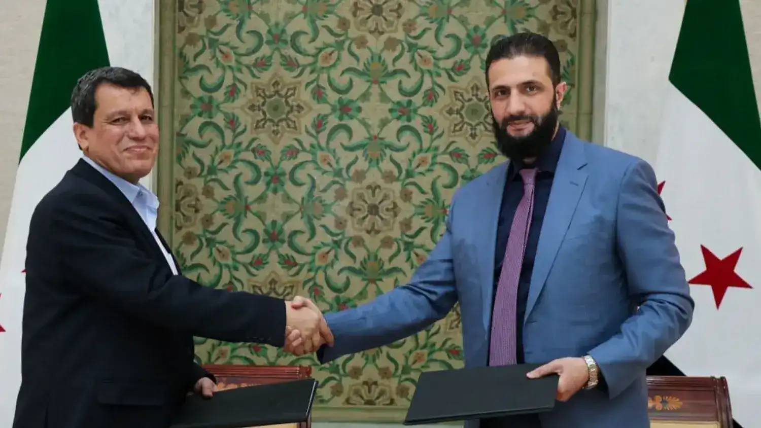 الرئيس السوري أحمد الشرع وقائد قوات سوريا الديمقراطية مظلوم عبدي