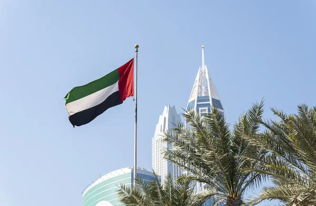 العلم الاماراتي