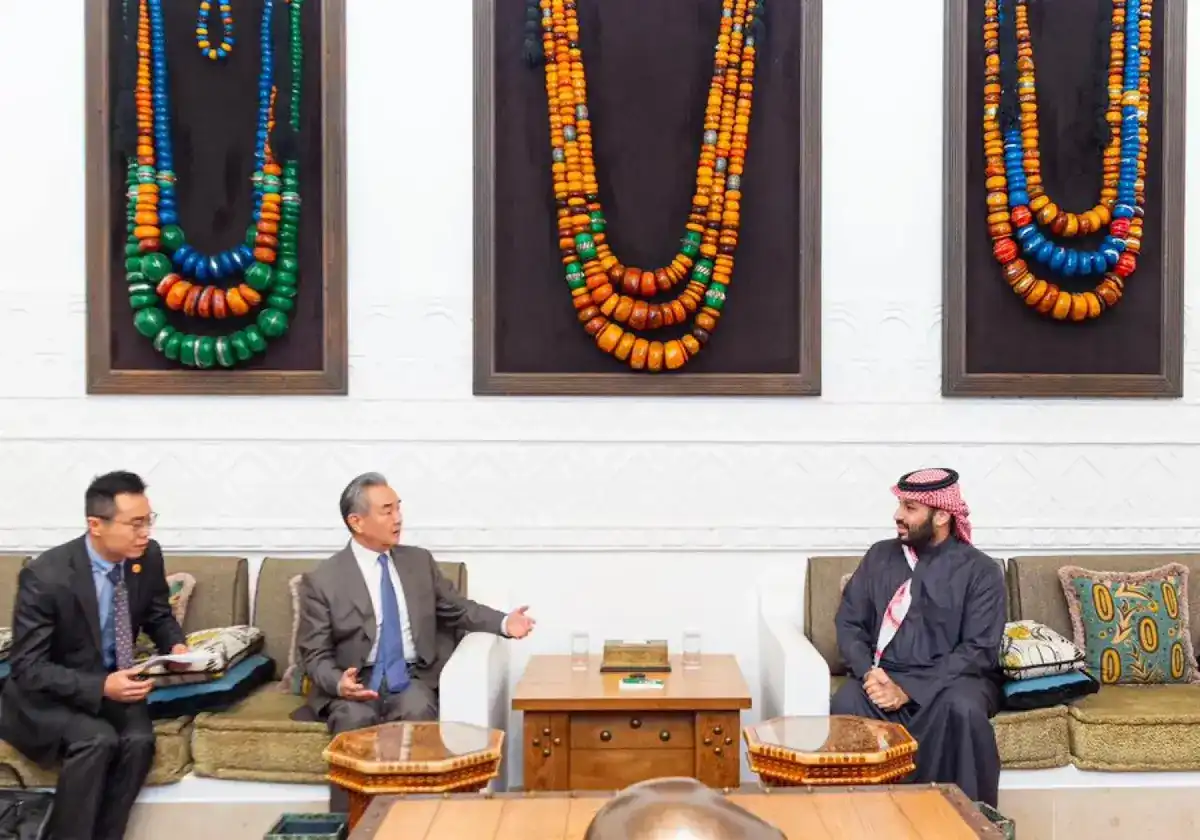 ولي العهد السعودي ووزير الخارجية الصيني