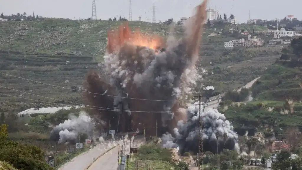 غارة في لبنان