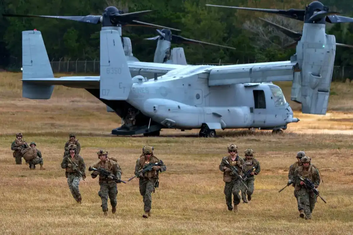 هل تستعد أمريكا لغزو إيران برياً