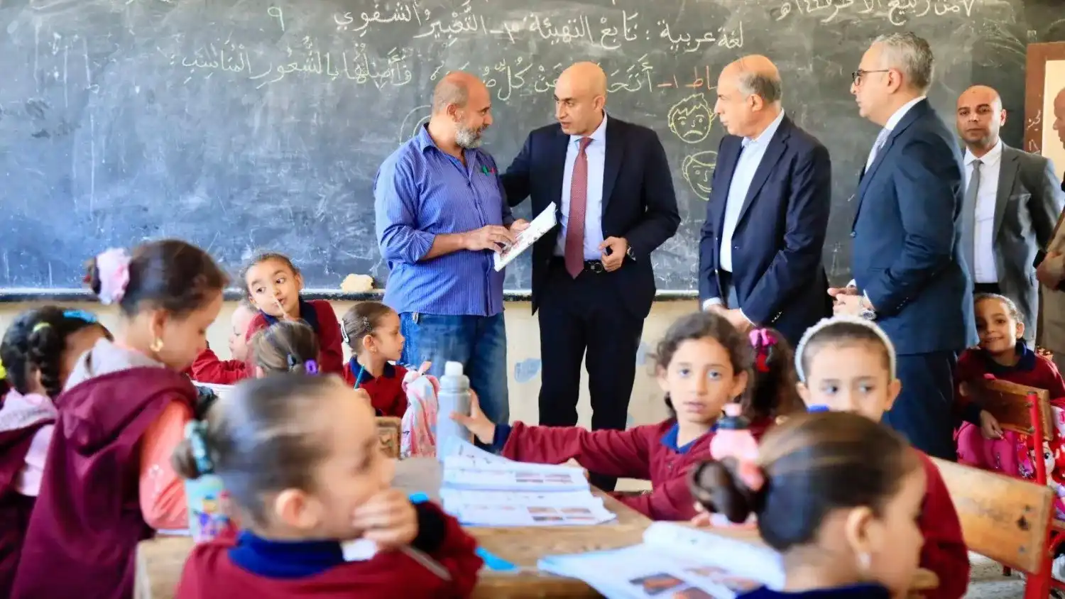 تأجيل اختبارات الترقي للمعلمين في مصر