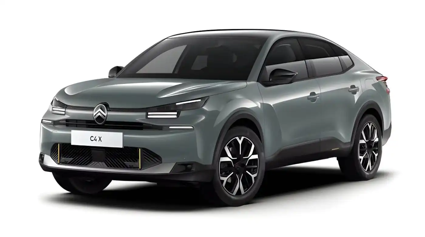 سيارة ستروين C4X 2026