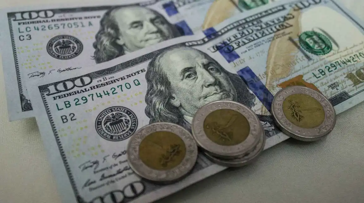 سعر الدولار مقابل العملات