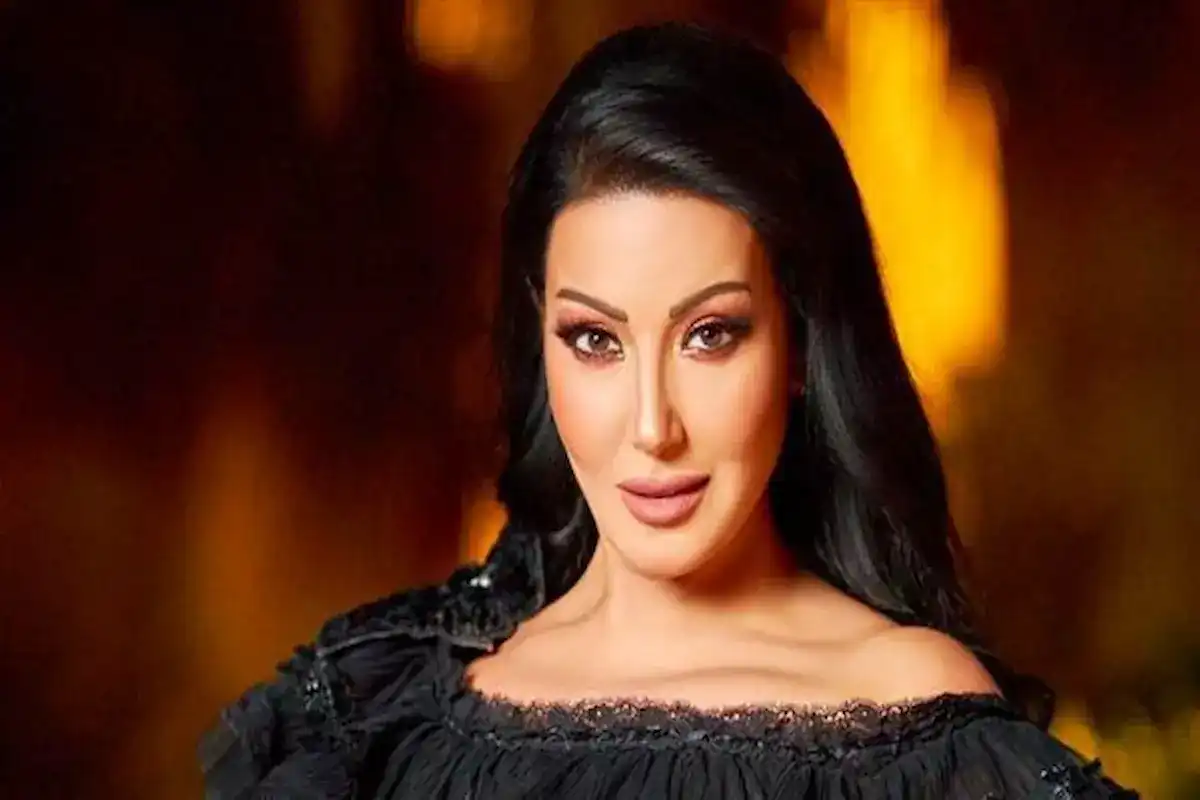 الفنانة سمية الخشاب