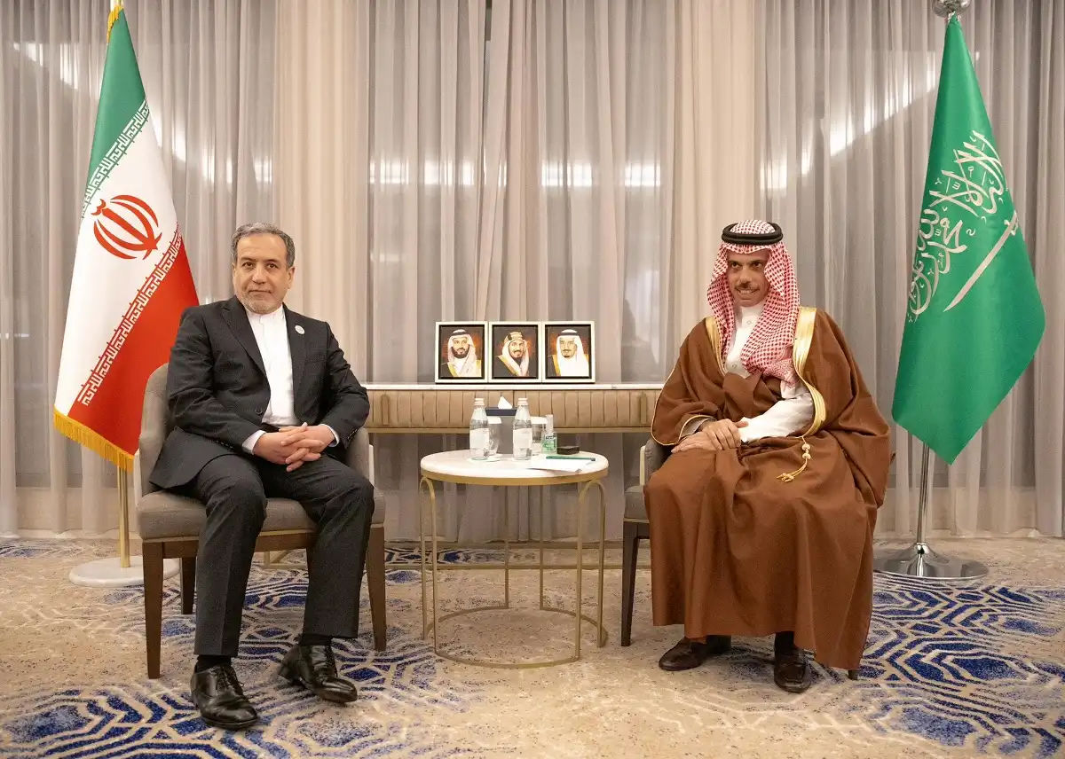 وزيرا خارجية السعودية وإيران