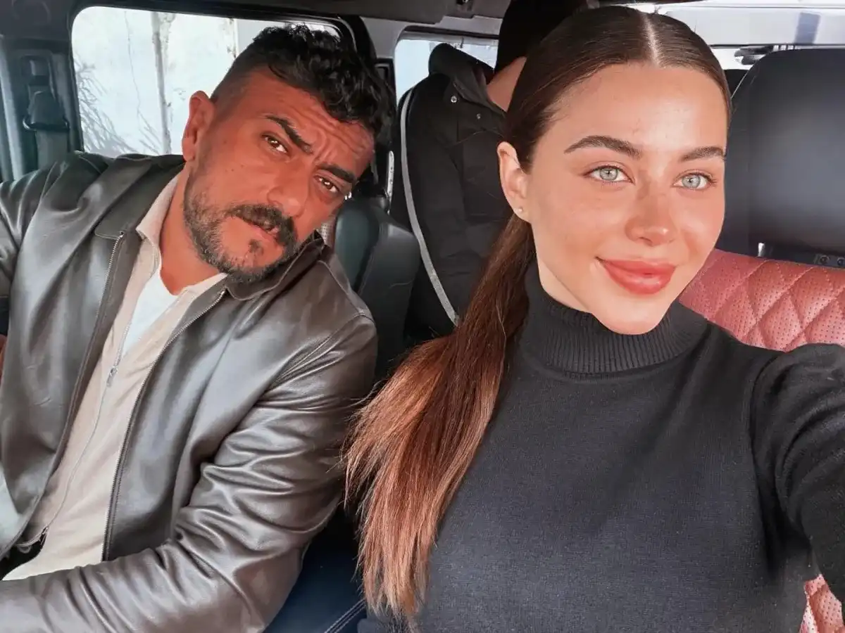 أحمد العوضي ويارا السكري