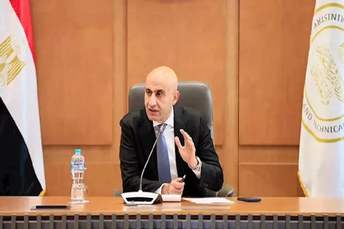 محمد عبد اللطيف وزير التربية والتعليم المصري