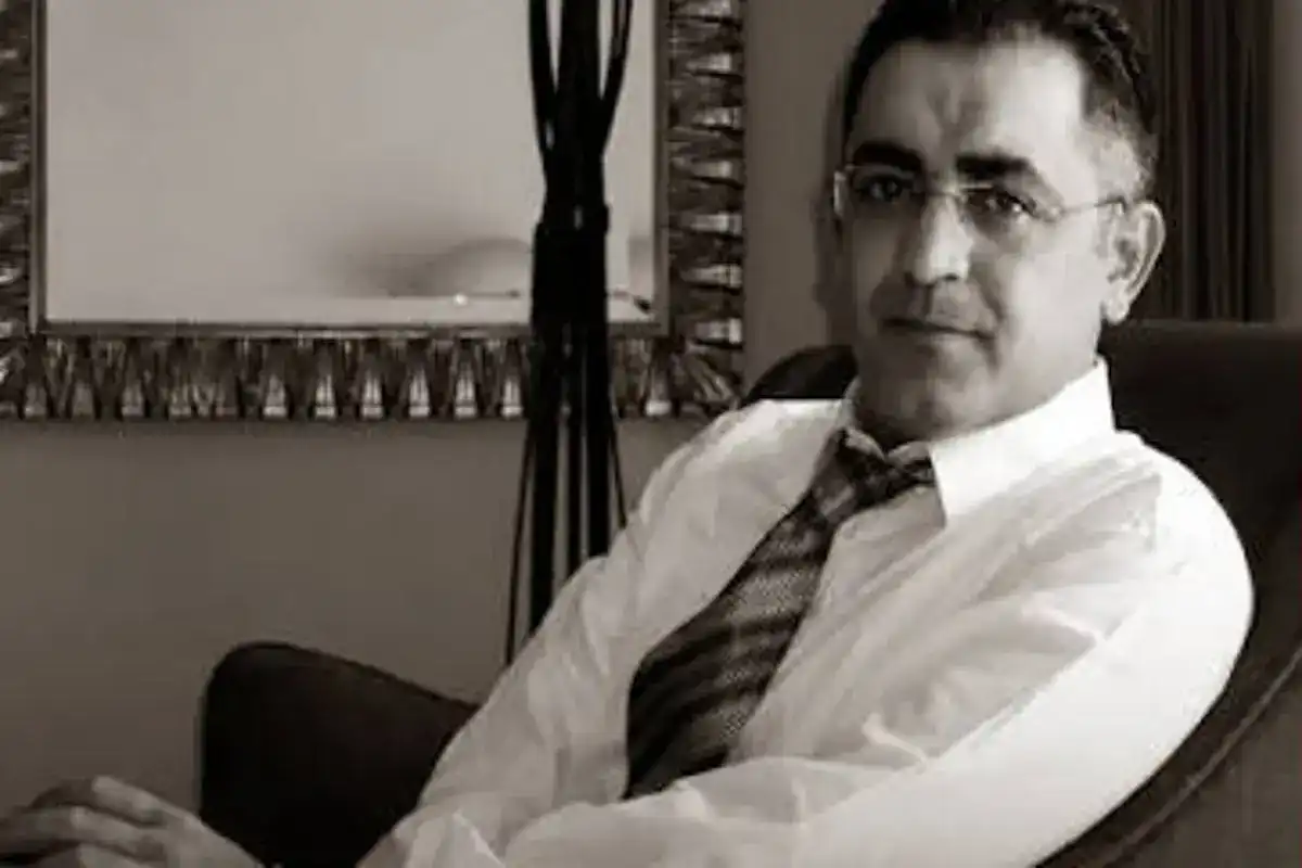 الصحفي المغربي شهاب زريوح
