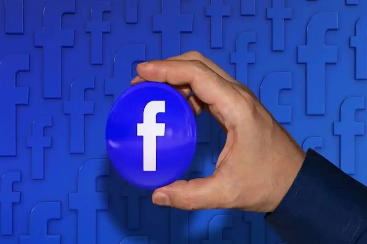 فيسبوك Facebook يسجل خروجاً جماعياً للملايين دون سابق إنذار