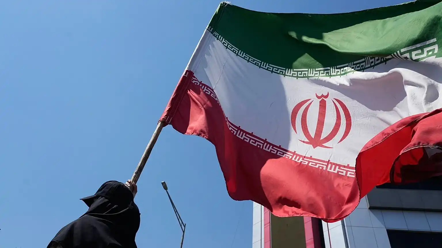 ضربات امريكية على ايران