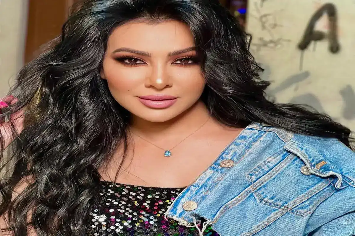 تفاصيل إطلالة ميريهان حسين الصيفية في الساحل الشمالي