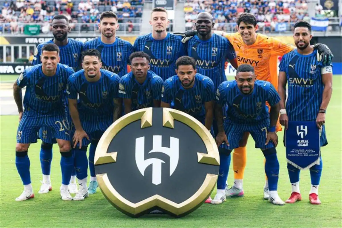 الهلال ضد الأهلي القطري