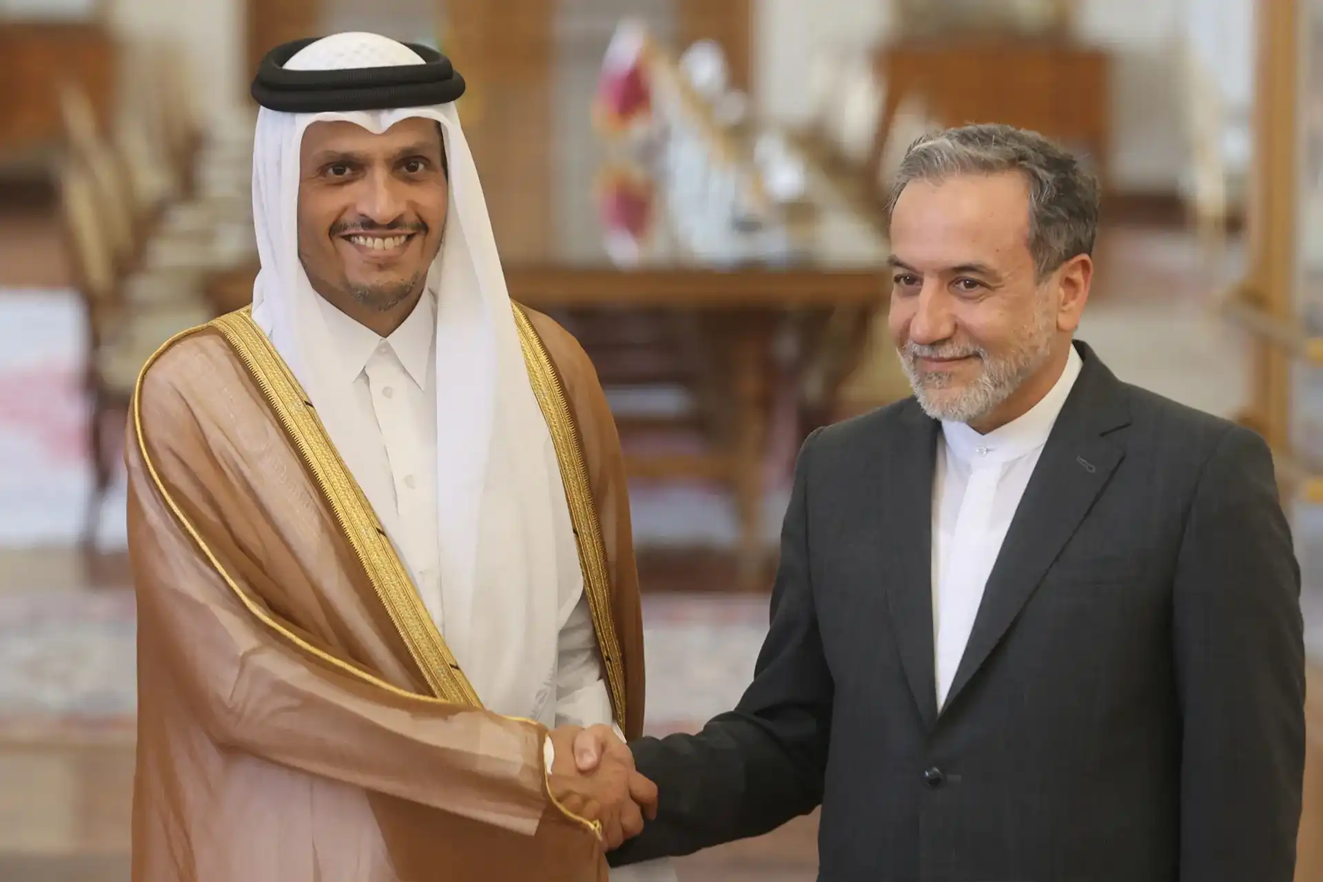 رئيس وزراء قطر ووزير خارجية إيران