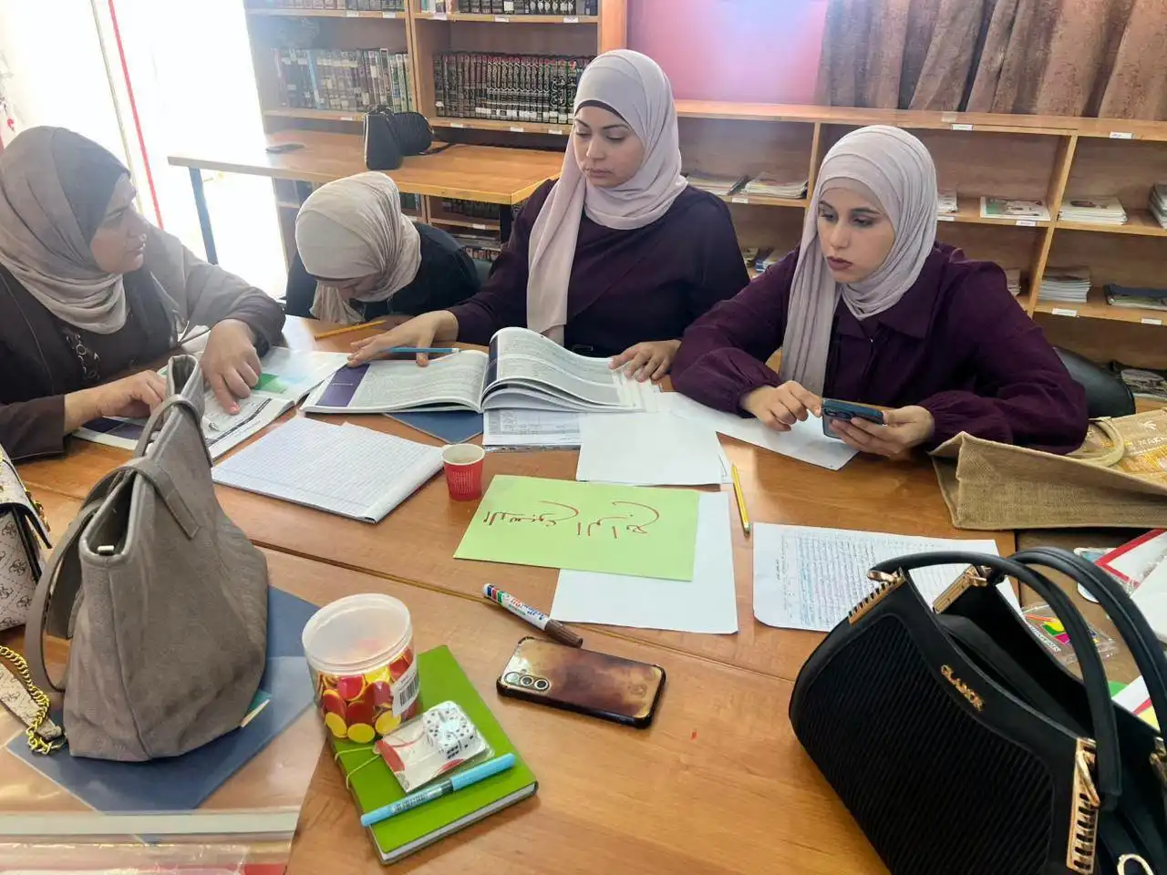 تعليم ضواحي القدس يعزز جاهزية معلمات رياض الأطفال