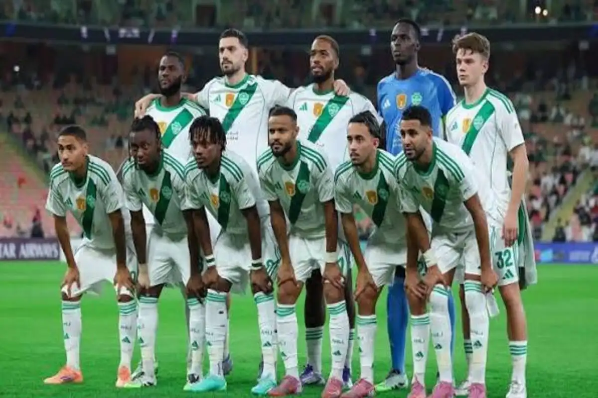 الأهلي ضد الرياض