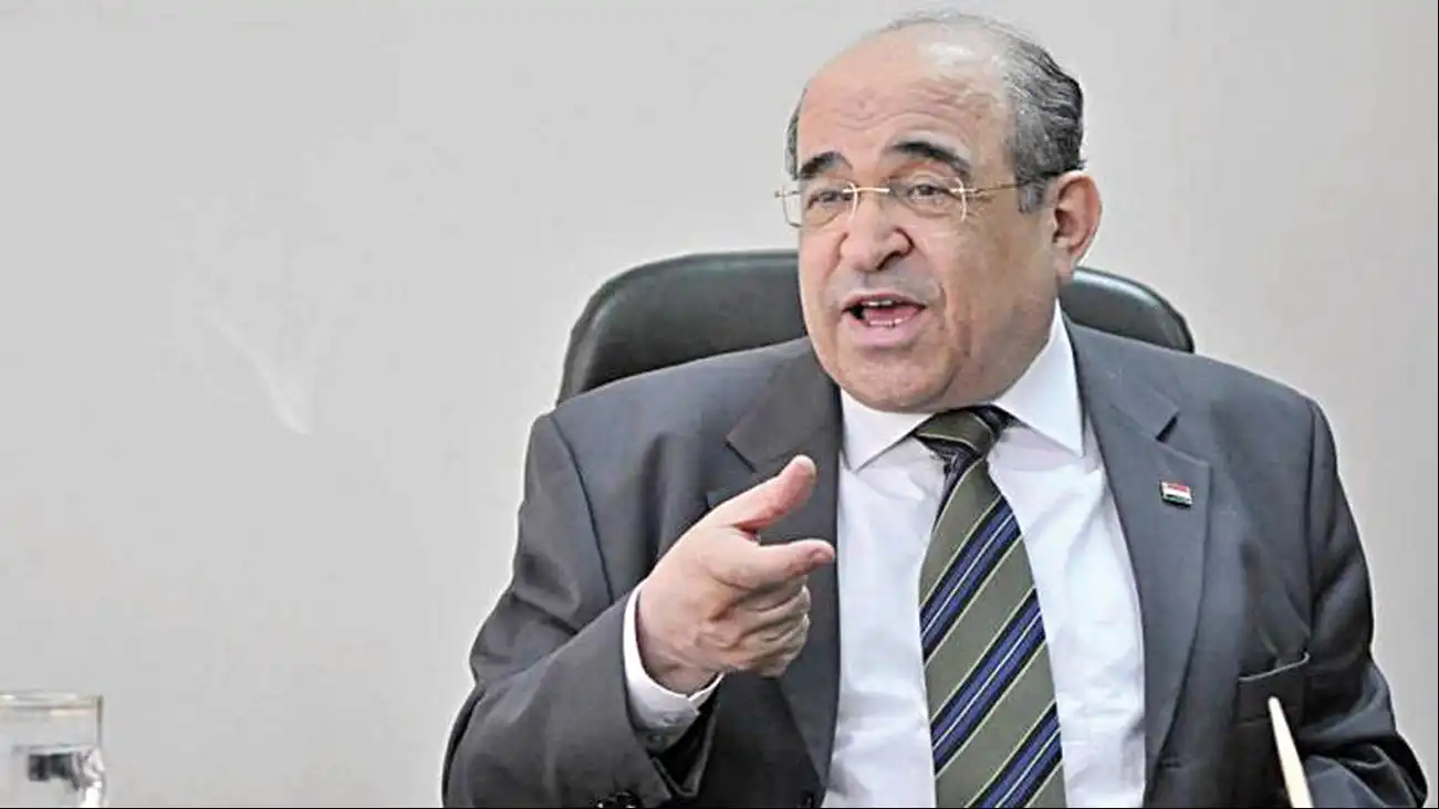 مرض المفكر مصطفى الفقي