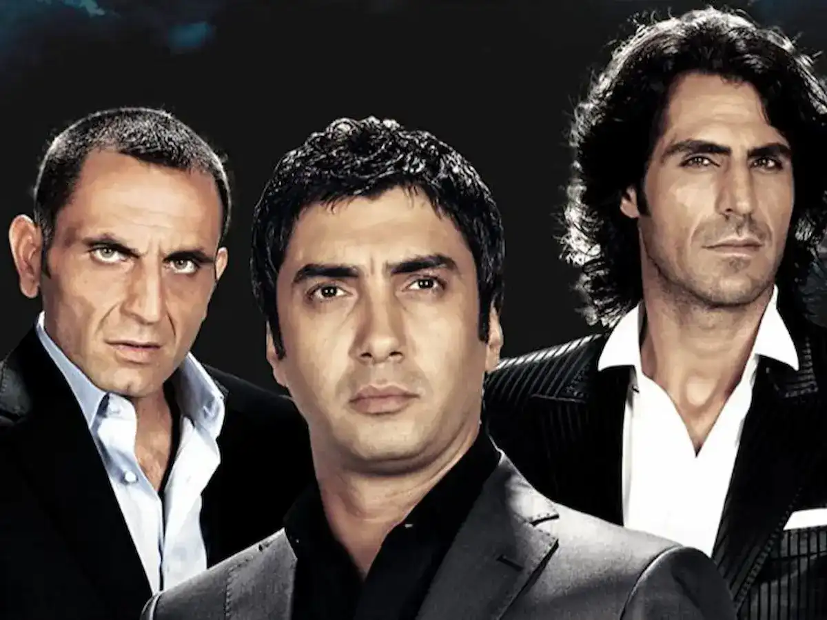 مسلسل وادي الذئاب أمام القضاء التركي بسبب واقعة حقيقية واستدعاء مؤلفه للتحقيق