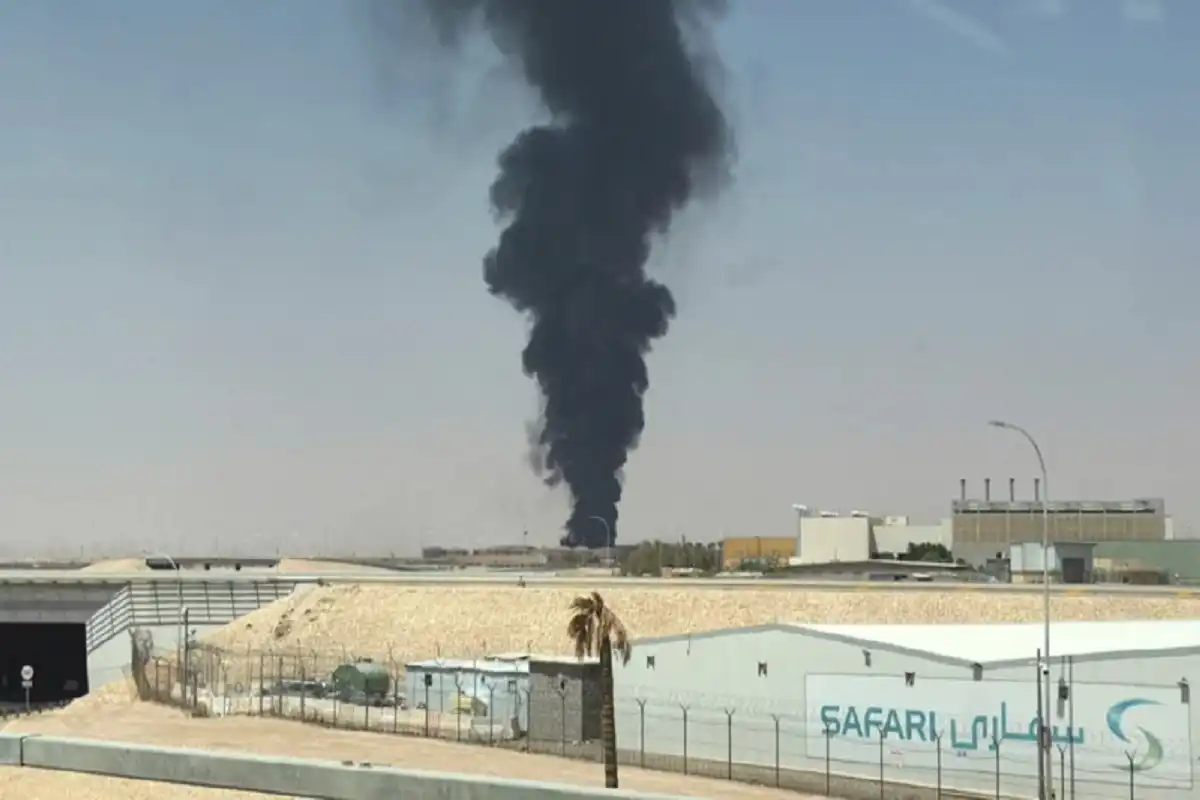 دخان كثيف