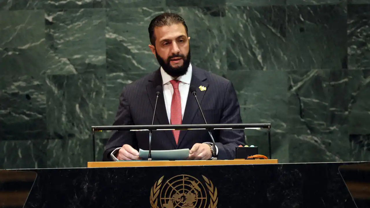 الرئيس السوري أحمد الشرع
