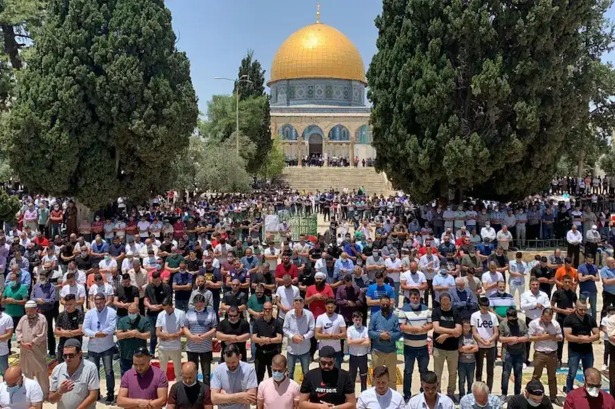 صلاة الجمعة بالمسجد الأقصى